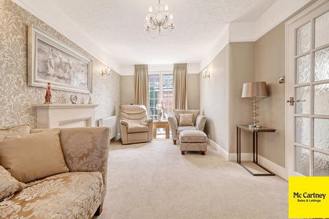 3 bedroom detached house for sale, Mildmay Road, Chelmsford, CM2
