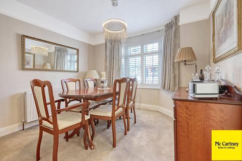 3 bedroom detached house for sale, Mildmay Road, Chelmsford, CM2