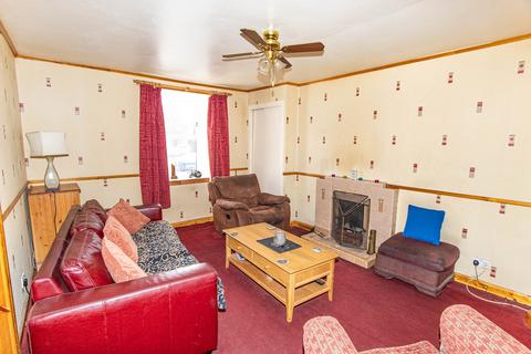 4 bedroom terraced house for sale, Main Street, Lybster, Highland. KW3 6AE