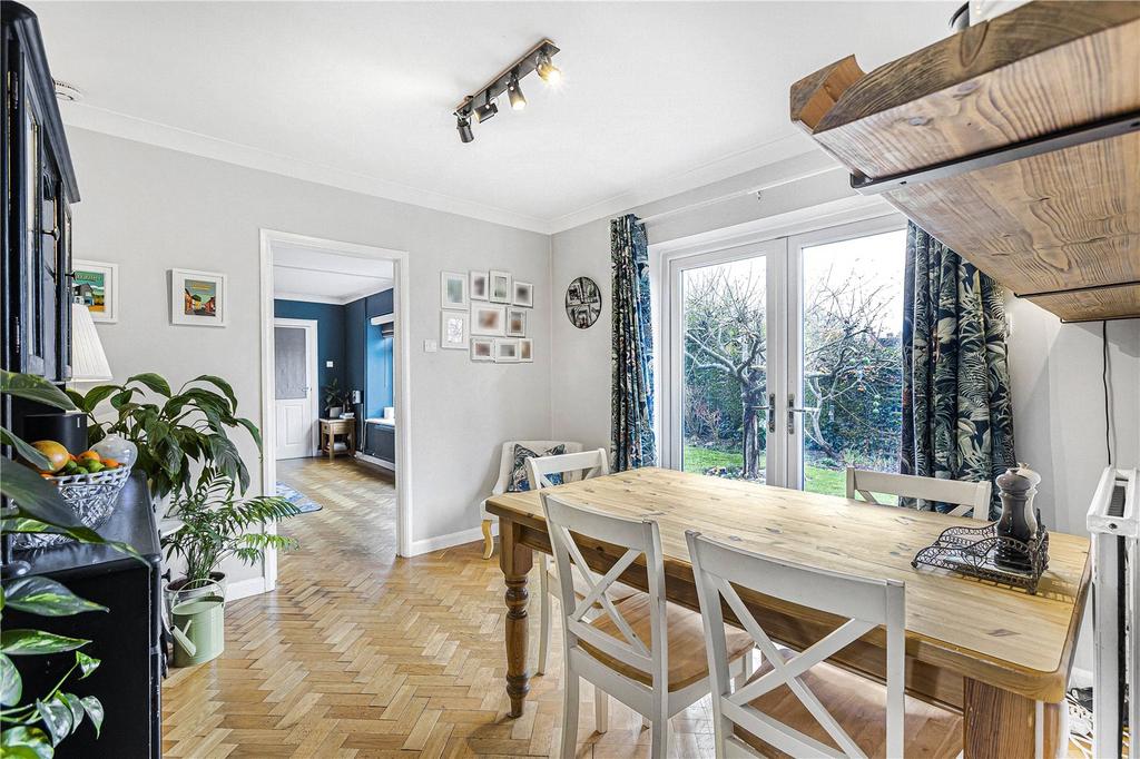 Breakfast Room