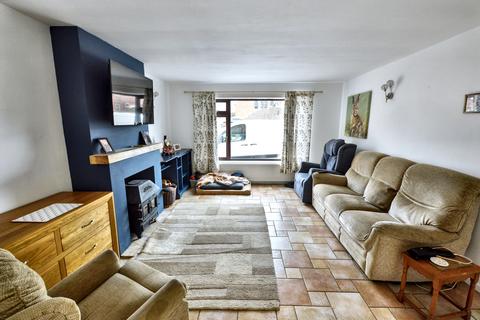 4 bedroom detached house for sale, Victoria Place, Bourne, PE10