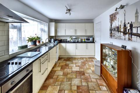 4 bedroom detached house for sale, Victoria Place, Bourne, PE10