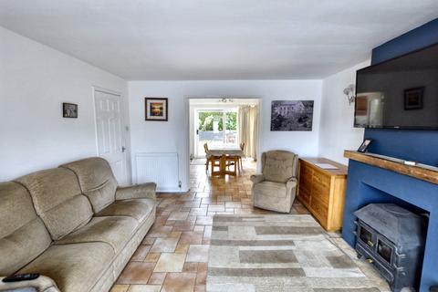 4 bedroom detached house for sale, Victoria Place, Bourne, PE10