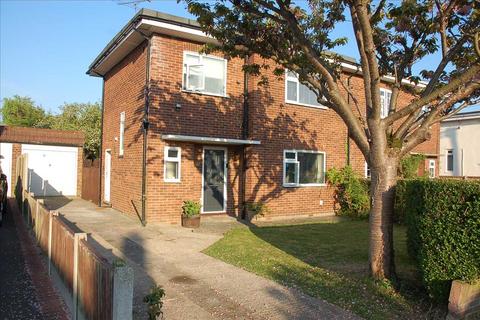 3 bedroom semi-detached house for sale, Pines Road, Chelmsford