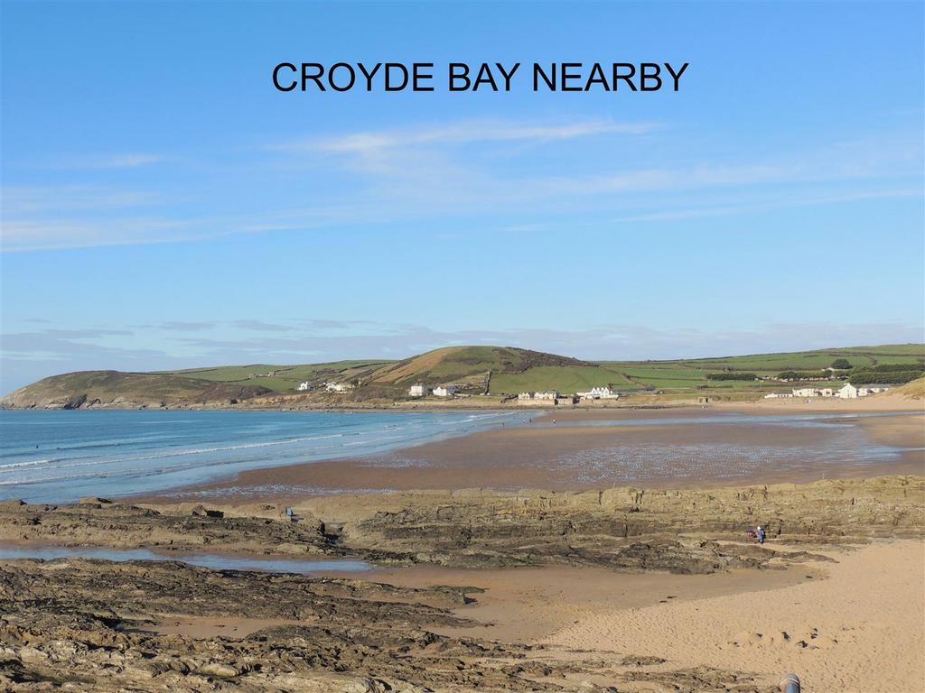 Croyde bay nearby.jpg