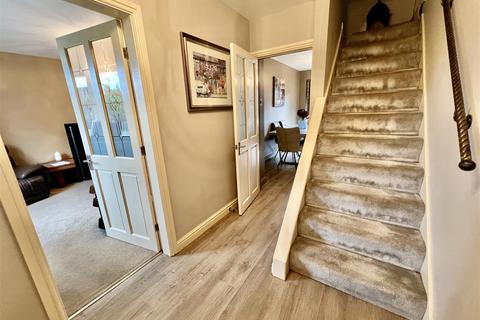 37 Edgecombe Drive, Darlington, DL3 9DG