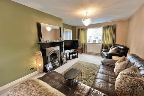 37 Edgecombe Drive, Darlington, DL3 9DG