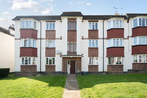 38 Amblecote Road, London, SE12 9TL