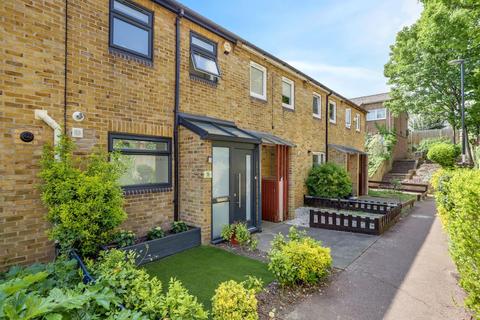 2 bedroom house for sale, Grace Path, London