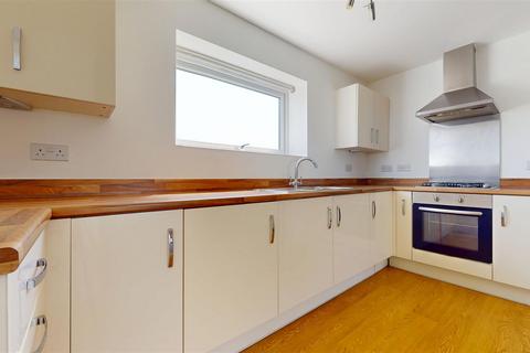 20 Abells Close, Walton, Milton Keynes, MK7 7FA