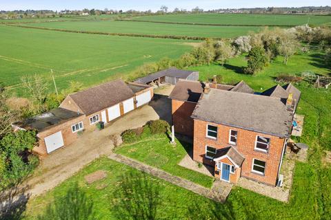 Kingzetts House, Crowle Road, Tibberton, Worcestershire.  WR9 7NT