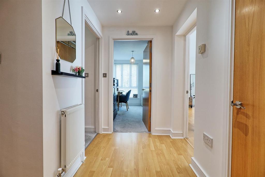 IMG 0761 2 3 easy HDR-interior3.jpg