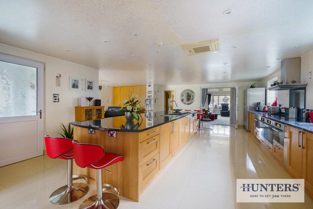 90210 70 Hudson Way (10) - Copy.jpg