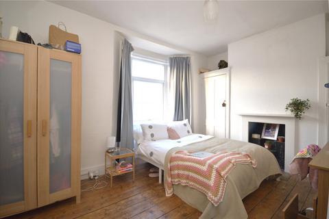 1 bedroom terraced house to rent, St. Martins Place, East Sussex BN2