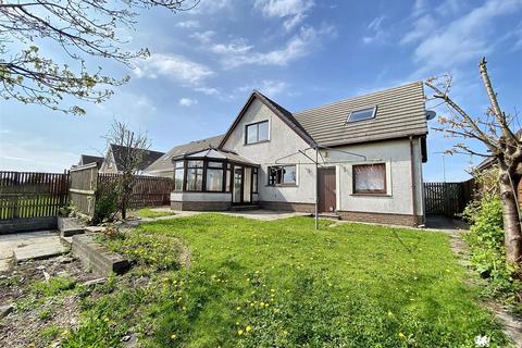 3 bedroom detached bungalow for sale, Cenarth Close, Pembroke Dock