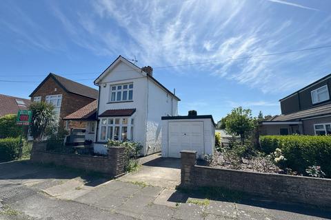 10 Ethel Road, Ashford, TW15 3RB