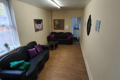 1 bedroom in a house share to rent, Gladstone road, Sparkhill
