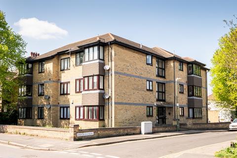 2 bedroom apartment to rent, Brentfield Road, Dartford, DA1