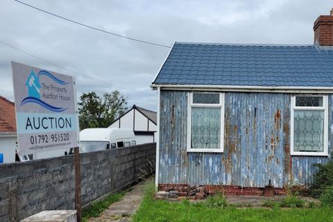 1 bedroom semi-detached bungalow for sale, 145 Heol Llanelli, Pontyates, Llanelli, Dyfed, SA15 5UH