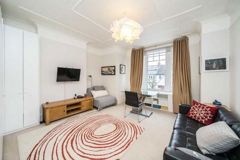 undefined, Marius Road, London SW17