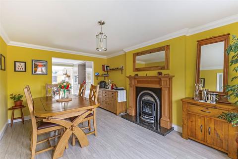 undefined, Tudor Close, Bramley, RG26