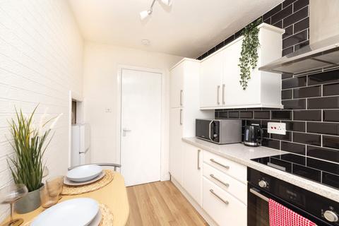 1 bedroom flat for sale, 4/5 Craighouse Gardens, Morningside, Edinburgh, EH10 5TX
