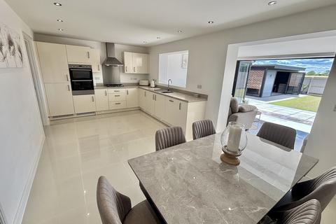 4 bedroom detached house for sale, Countesthorpe, Leicester LE8