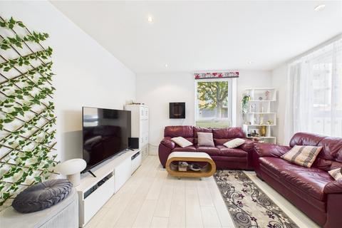 2 bedroom apartment for sale, Drake Way, Reading, Berkshire, RG2