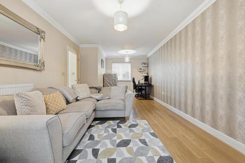 undefined, Weymouth Drive, Chafford Hundred RM16