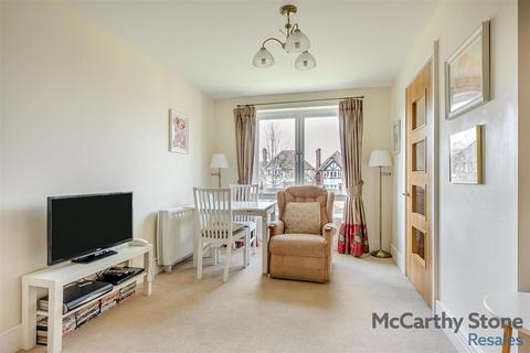 1 bedroom apartment for sale, Awdry Court, St. Nicolas Gardens, Birmingham, West Midlands, B38 8BH