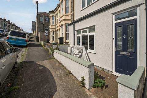 35 Raymend Road, Bristol, BS3 4QR