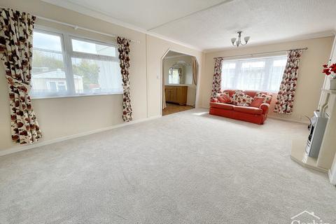 2 bedroom park home for sale, Selwood Park Weymans Avenue, Bournemouth, BH10 7