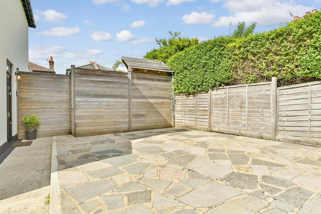 Driveway/Parking