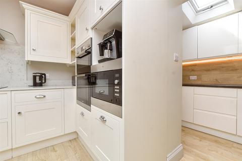 54 Bushey Road, Sutton, SM1 1QS