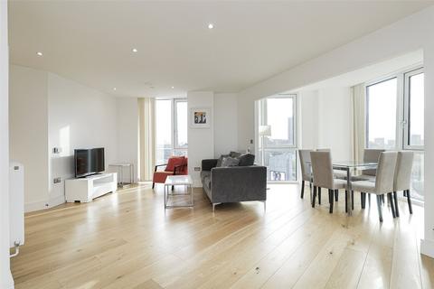 3 bedroom apartment for sale, High Street, Stratford, E15
