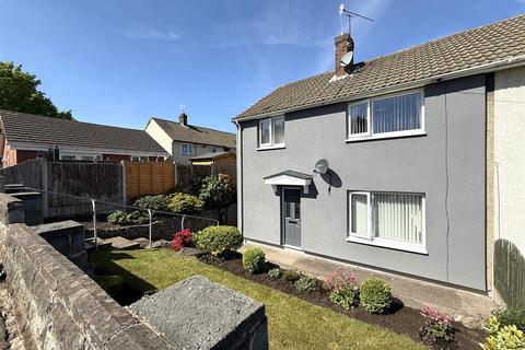3 bedroom end of terrace house for sale, Hislop Road, Rugeley