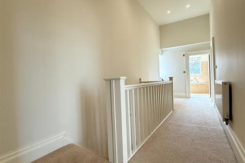 2 bedroom duplex for sale, Seafield House, Seafield Road, Lytham