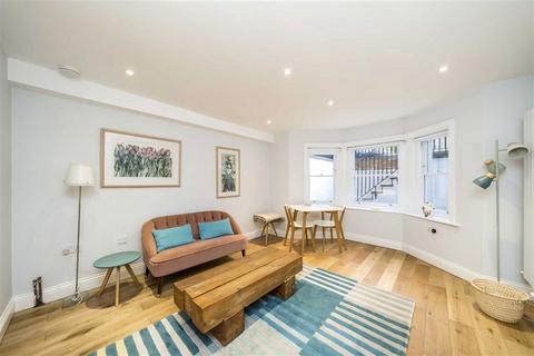 131 Algernon Road, London, SE13 7AP