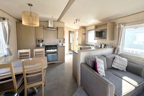2 bedroom static caravan for sale, Broadlands Park and Marina, , Oulton Broad NR33