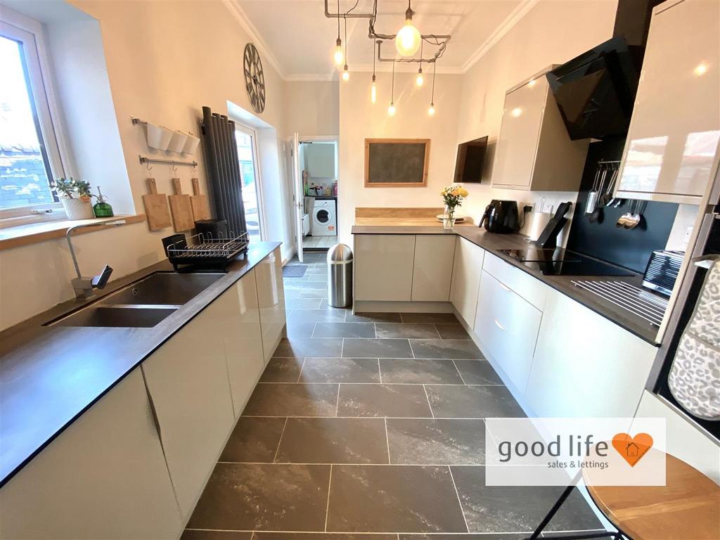 20250425 152952264 i OS243chester.jpg