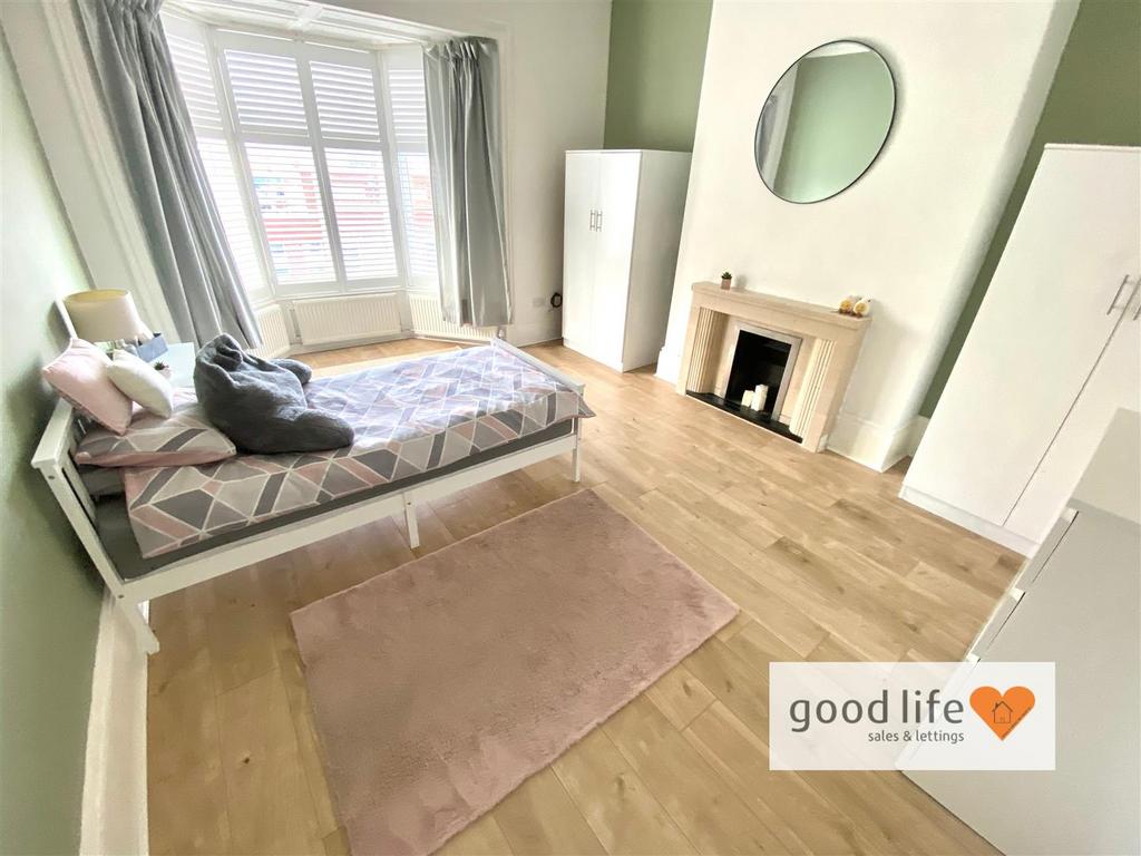 20250425 153436554 i OS243chester.jpg