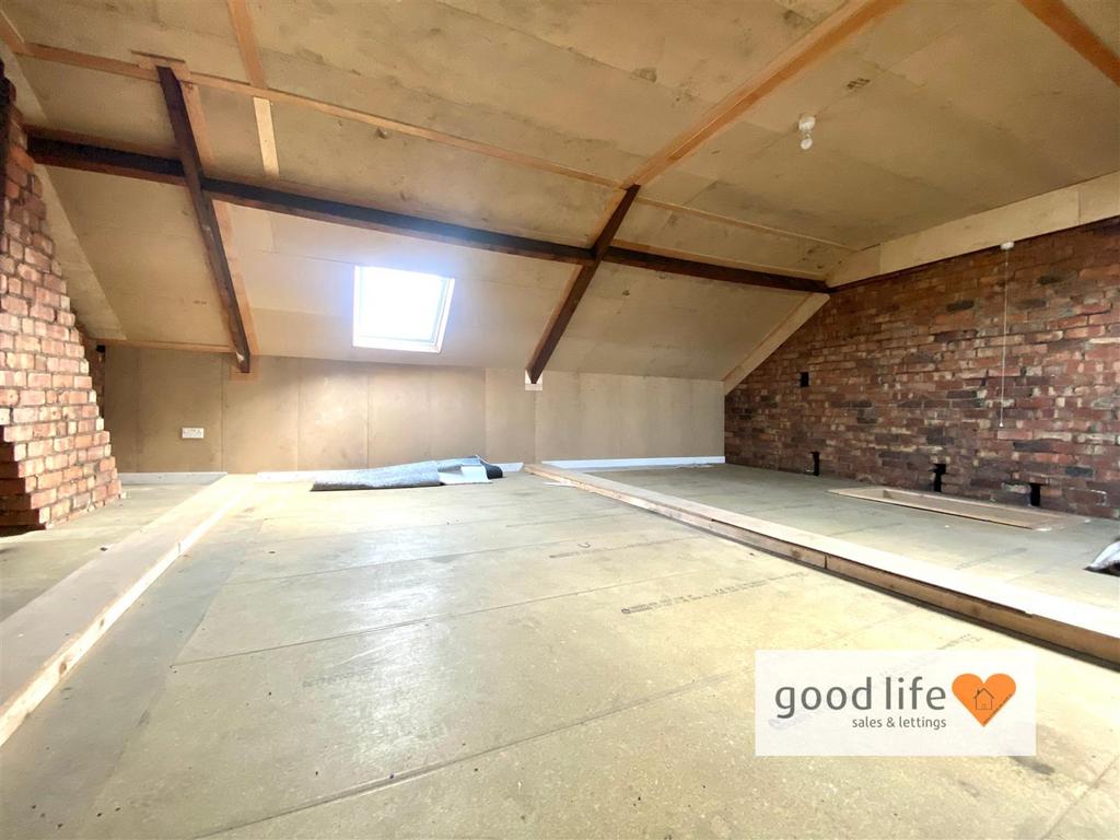 20250425 153534645 i OS243chester.jpg