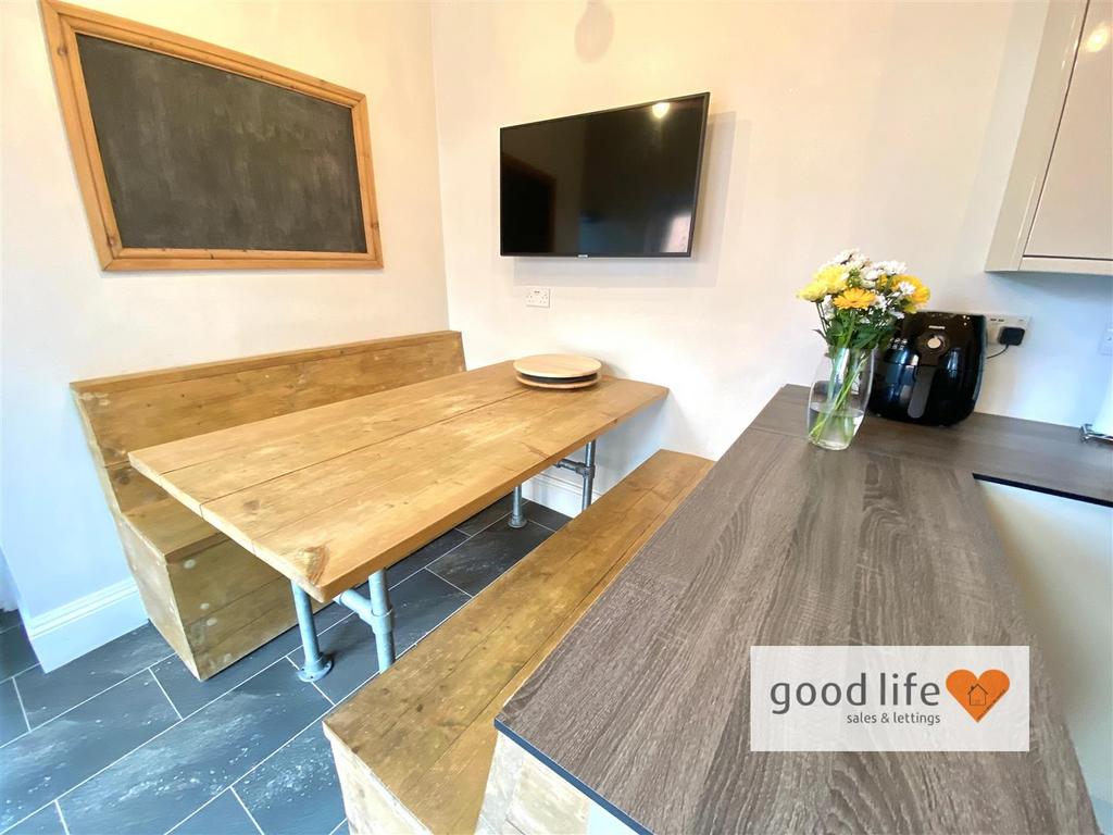 20250425 153012839 i OS243chester.jpg