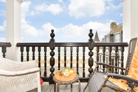 2 bedroom terraced house for sale, Granville Marina, Ramsgate, Kent