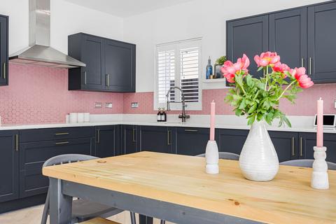 5 bedroom detached house for sale, Withington Close, Oakley, Cheltenham, GL52