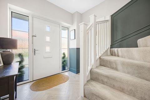 5 bedroom detached house for sale, Withington Close, Oakley, Cheltenham, GL52