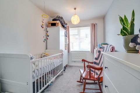 2 bedroom maisonette for sale, Swift Road, Woolston