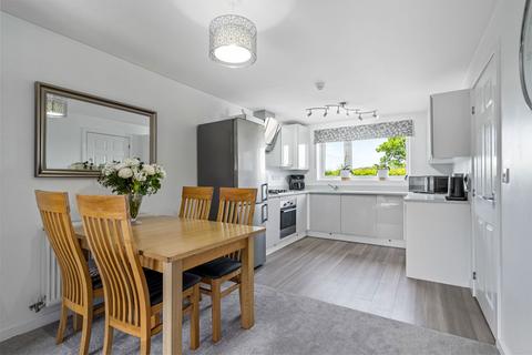 7 Cape Ruby Close, Bishops Cleeve, Cheltenham, GL52 7YL