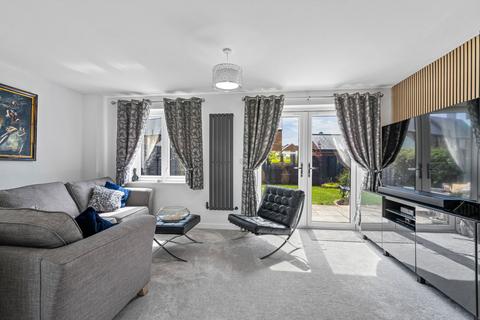 7 Cape Ruby Close, Bishops Cleeve, Cheltenham, GL52 7YL