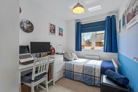 7 Cape Ruby Close, Bishops Cleeve, Cheltenham, GL52 7YL
